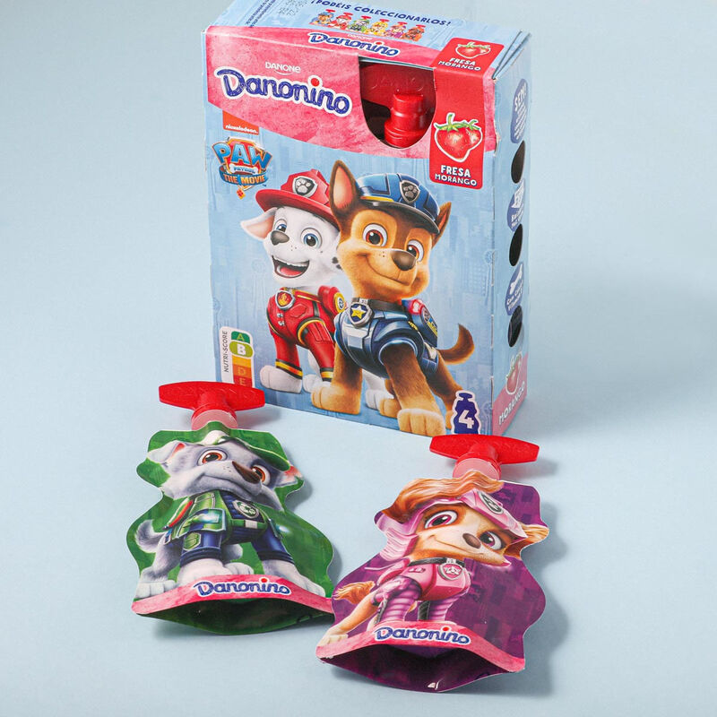 Iogurt per beure maduixa i platàn Danonino 70g - 4u. 