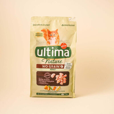 Pienso para gatos adultos con pavo Nature Ultima 1,1kg 