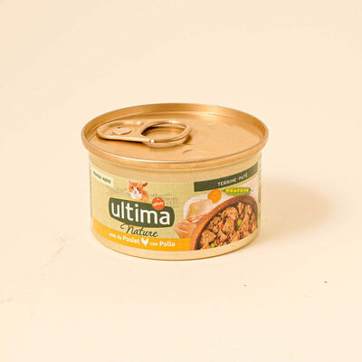 Lata de paté para gato con pollo Nature Ultima 85g 