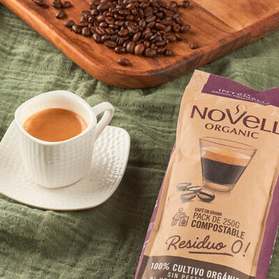 Café intenso y orgánico en grano Novell 250g 