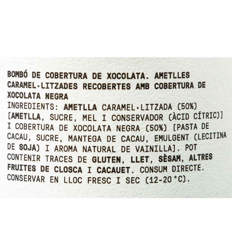 Esféricos de chocolate negro y almendra LLuc Crusellas 200g 