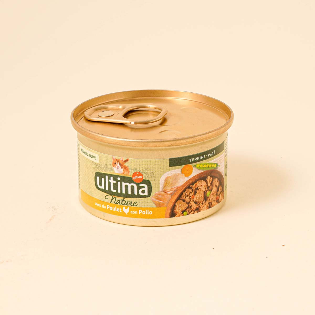 Lata de paté para gato con pollo Nature Ultima 85g
