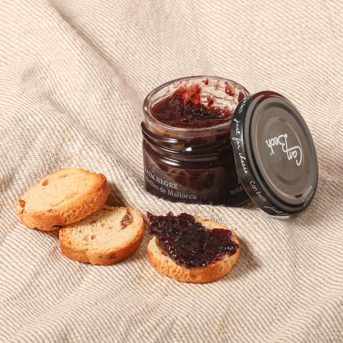 Salsa de raïm amb ametlles Canbech 73g